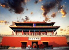 故宫建于哪个朝代？经历了几朝？