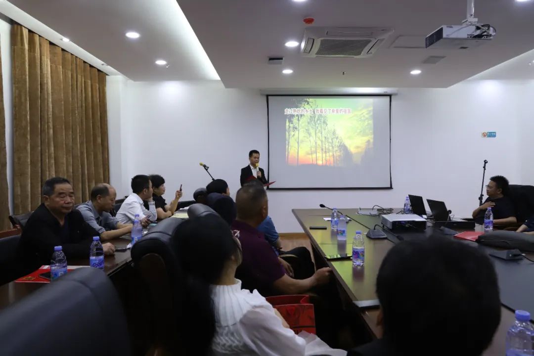 屈原的诗句_诗句屈原写的表妹的诗_诗句屈原的/